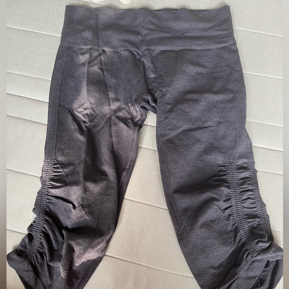 Lululemon Cropped Leggings